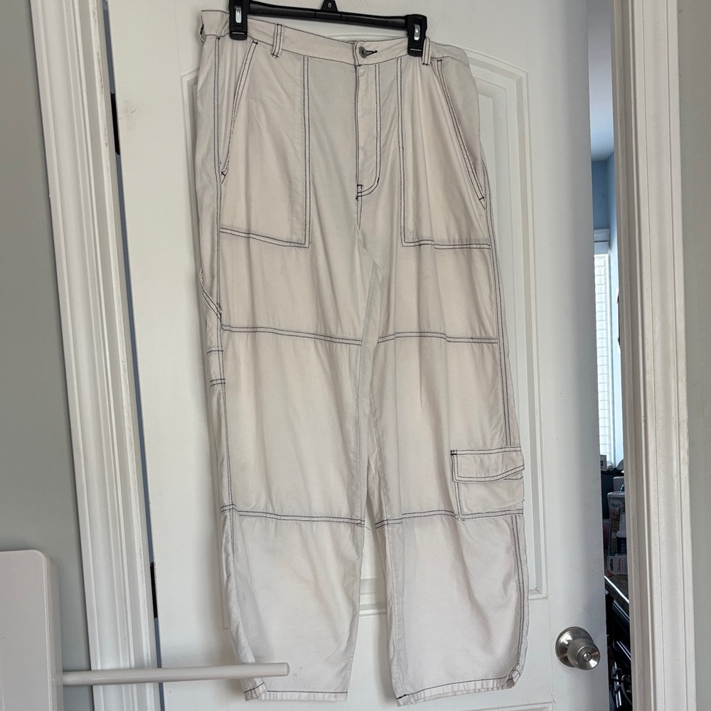 Free People white cargo pants size 10